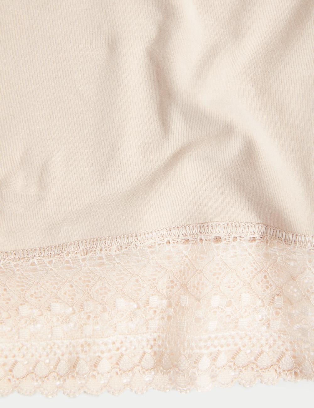 Braga alta Midi de algodón con pata y borde de encaje