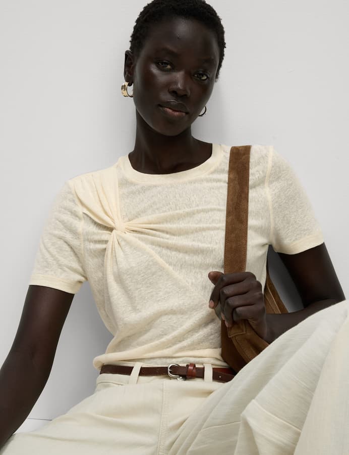 Top de lino de manga corta