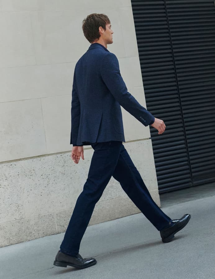 Pantalón elástico de corte recto