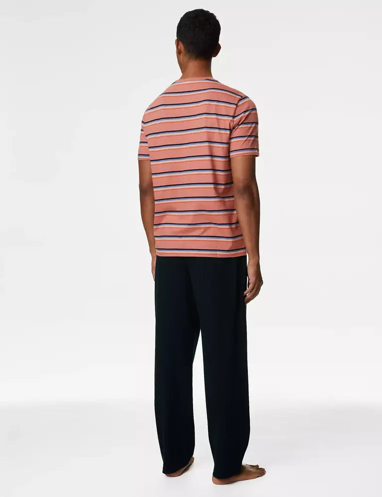 Pijama de punto pantalón largo y top manga corta a rayas