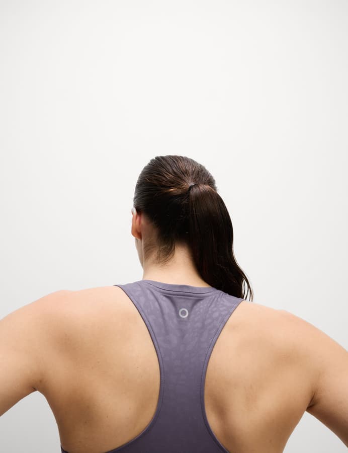 Top sin mangas diseño Goodmove