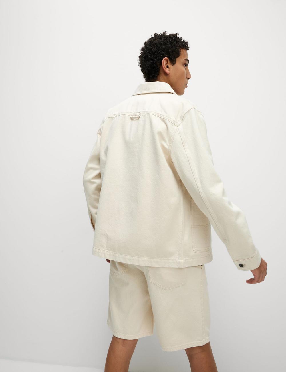 Chaqueta vaquera de algodón con bolsillos