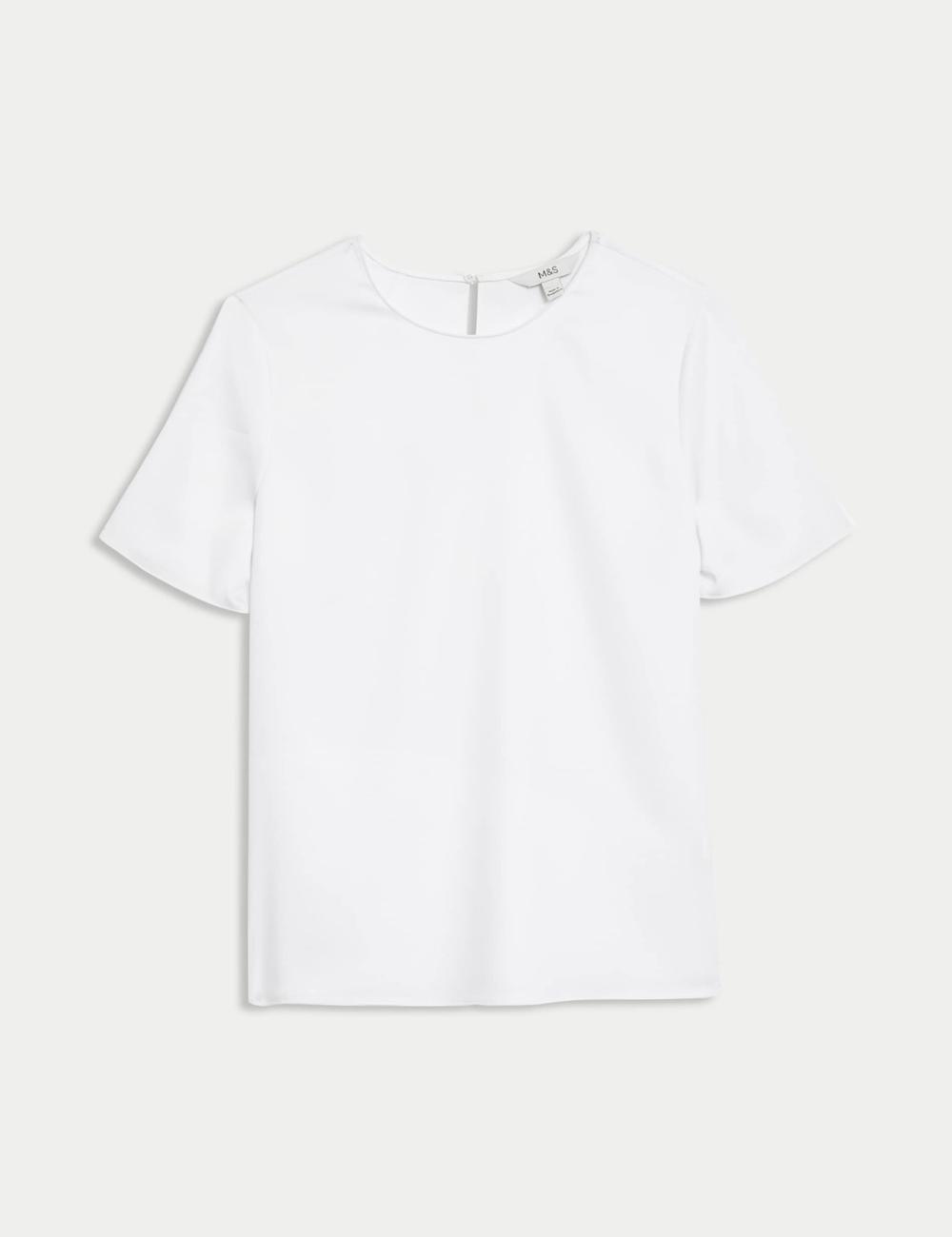 Blusa básica de manga corta