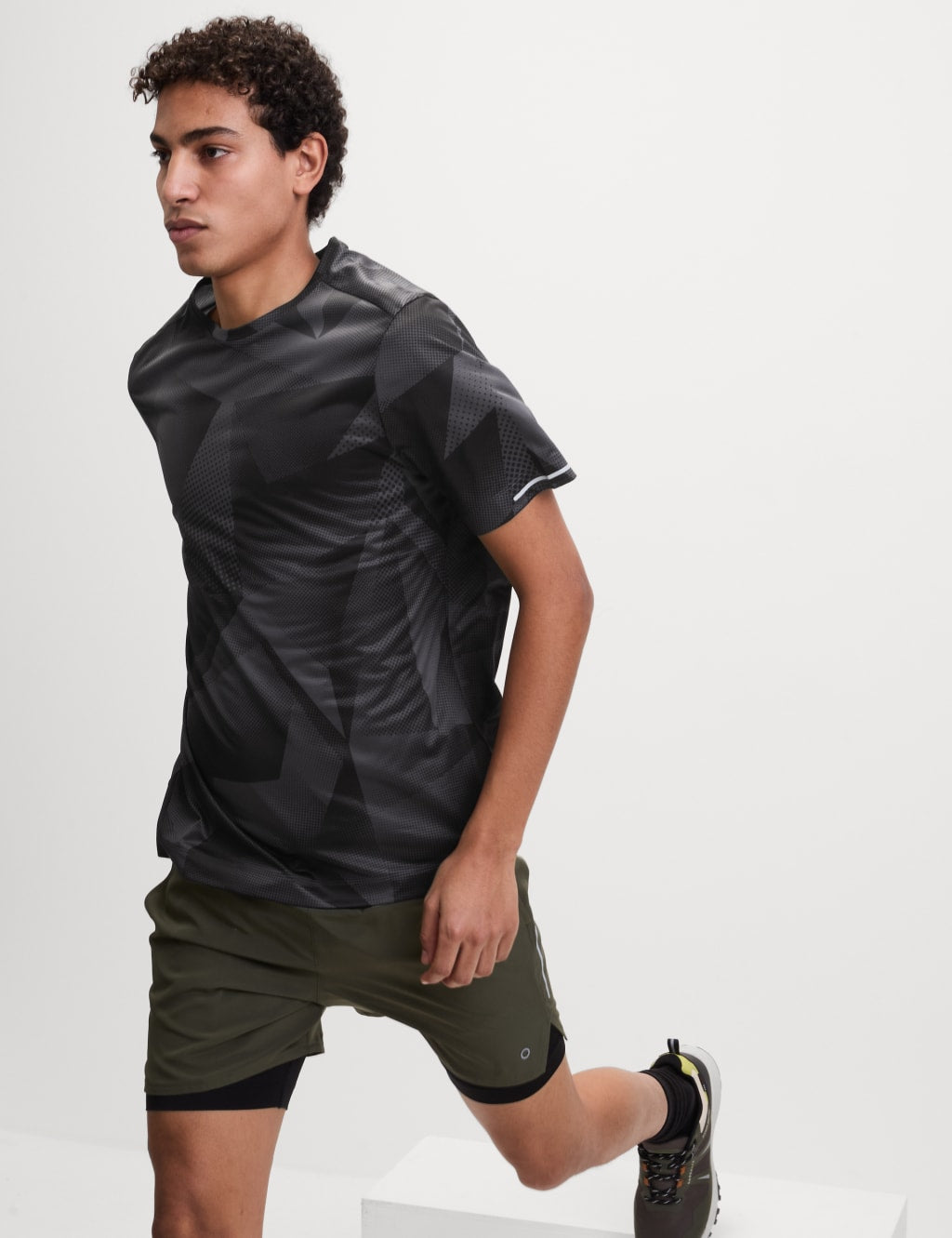 Camiseta de manga corta con diseño Good Move