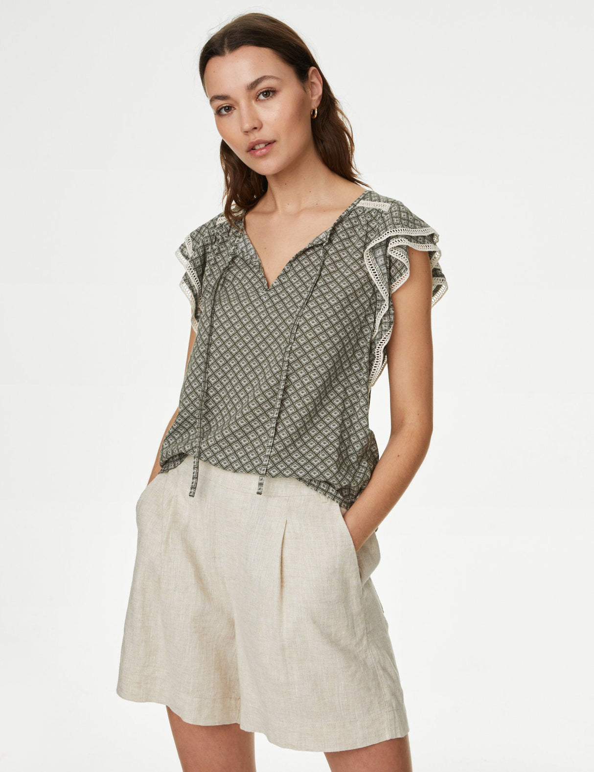 Blusa de escote pico con diseño