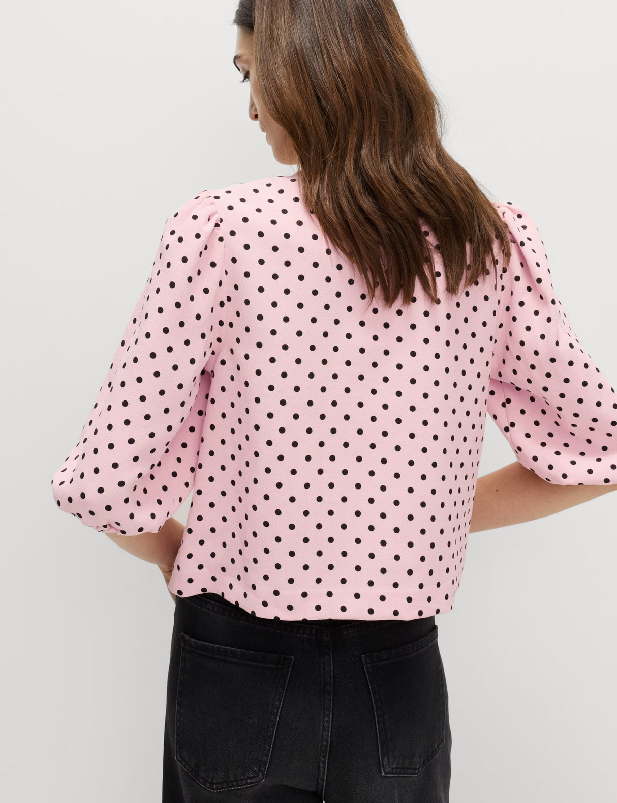 Blusa de lunares de manga larga con lazos