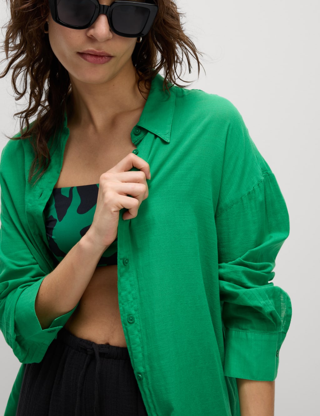 Traje de playa de estilo camisero