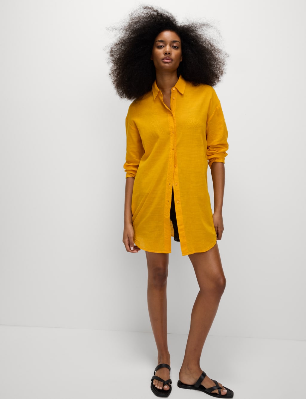 Traje de playa de estilo camisero