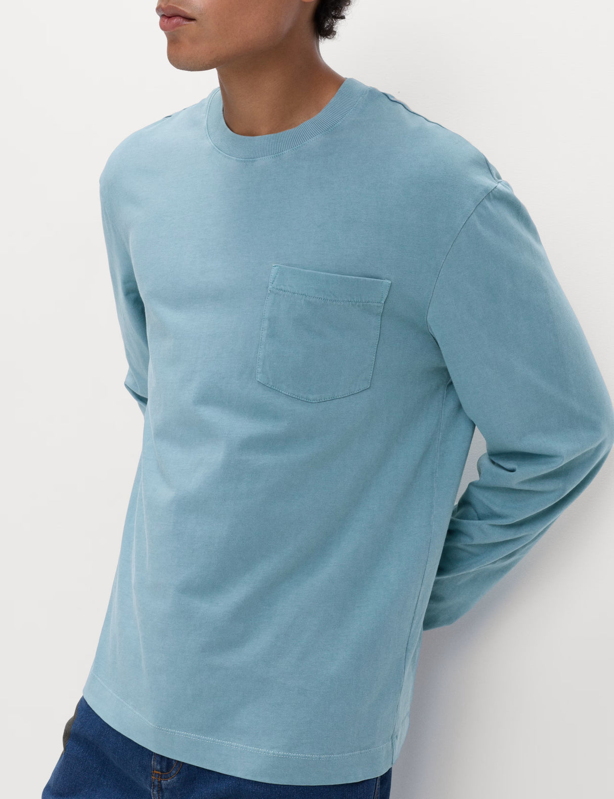 Camiseta de manga larga con bolsillo