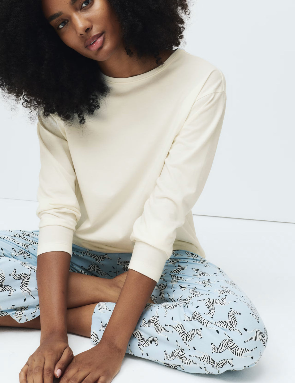 Pijama de manga larga estampado flat pack