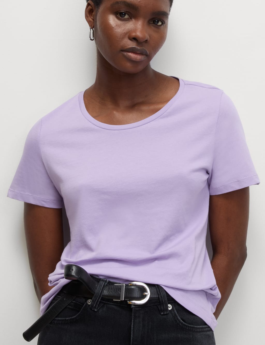 Camiseta de manga corta básica ajustada