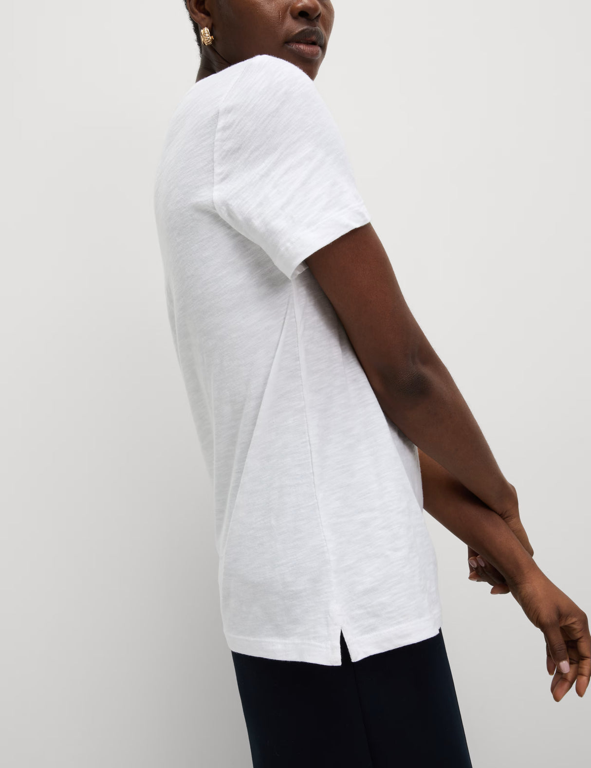 Camiseta de manga corta con escote pico Everyday