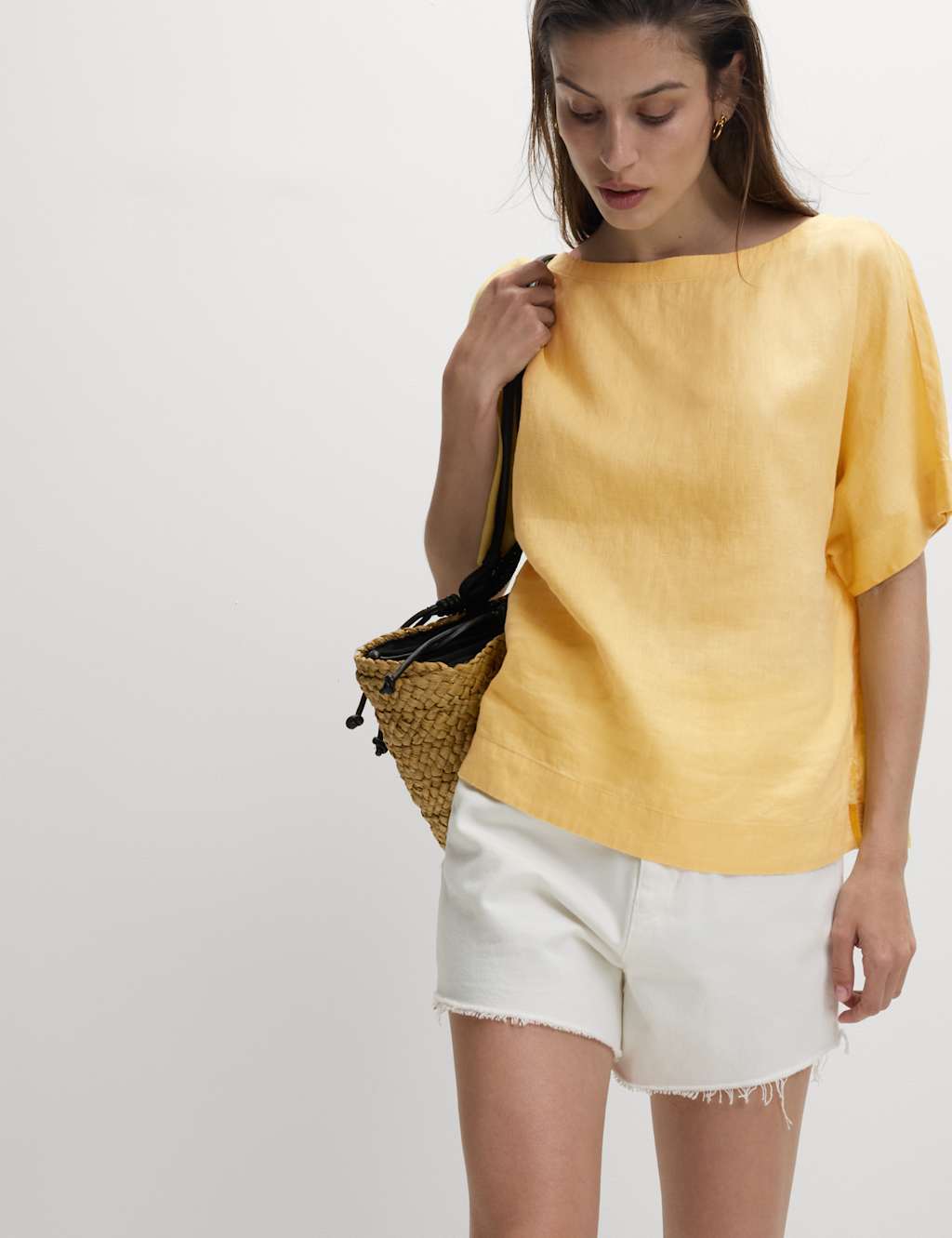 Blusa de lino de manga corta