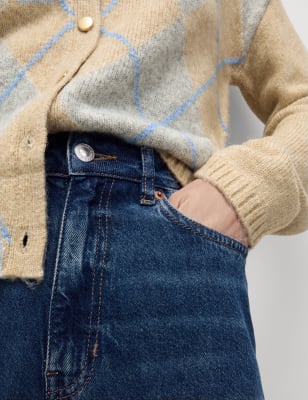 Rebeca con diseño de rombos