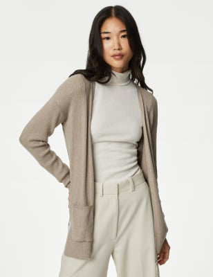 Rebeca con bolsillos