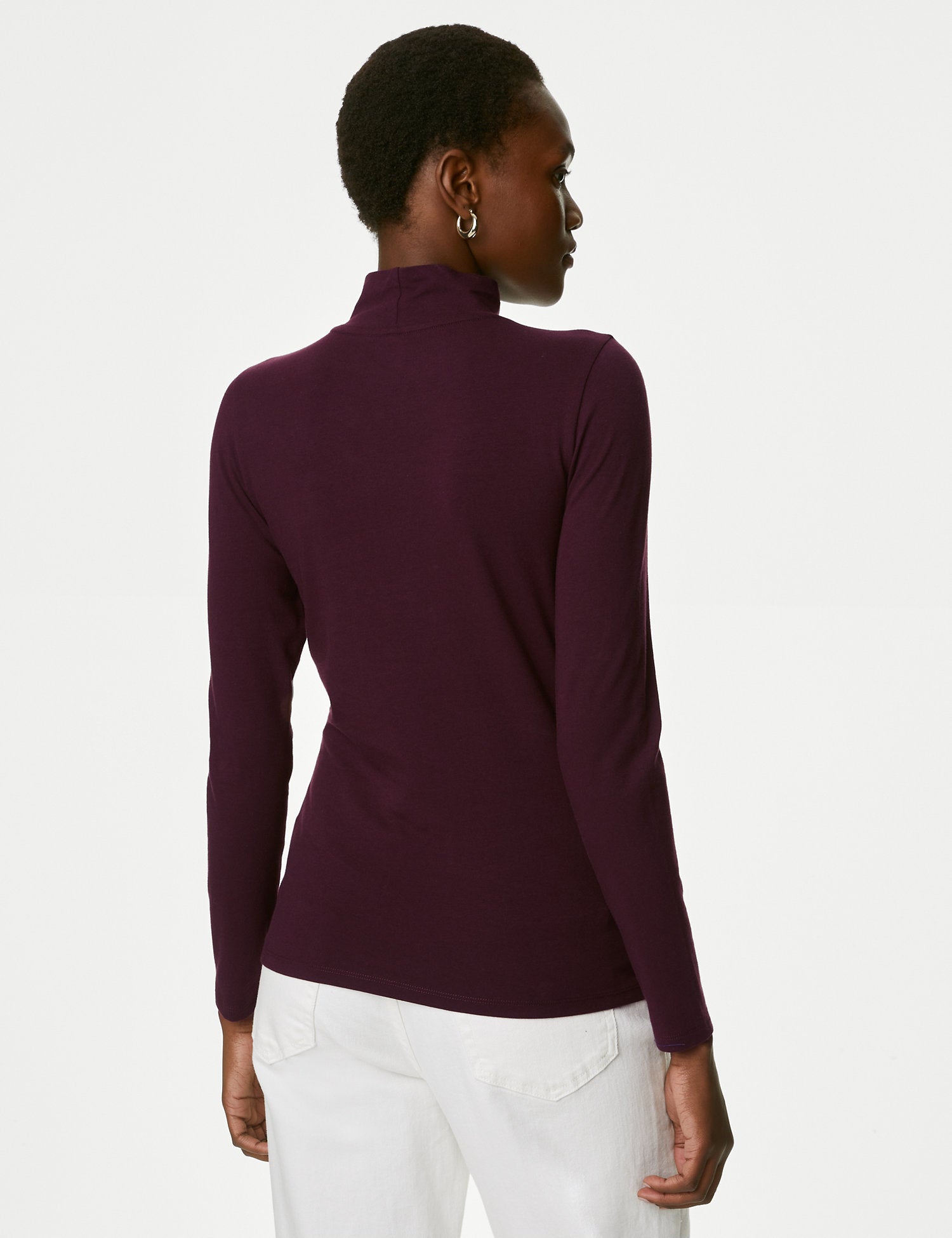 Camiseta básica manga larga cuello alto