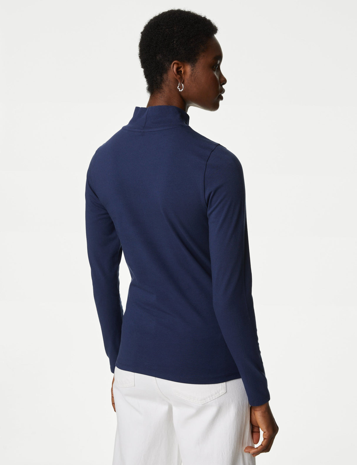 Camiseta básica manga larga cuello alto