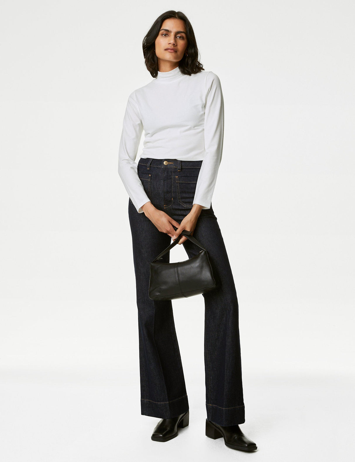 Camiseta básica manga larga cuello alto