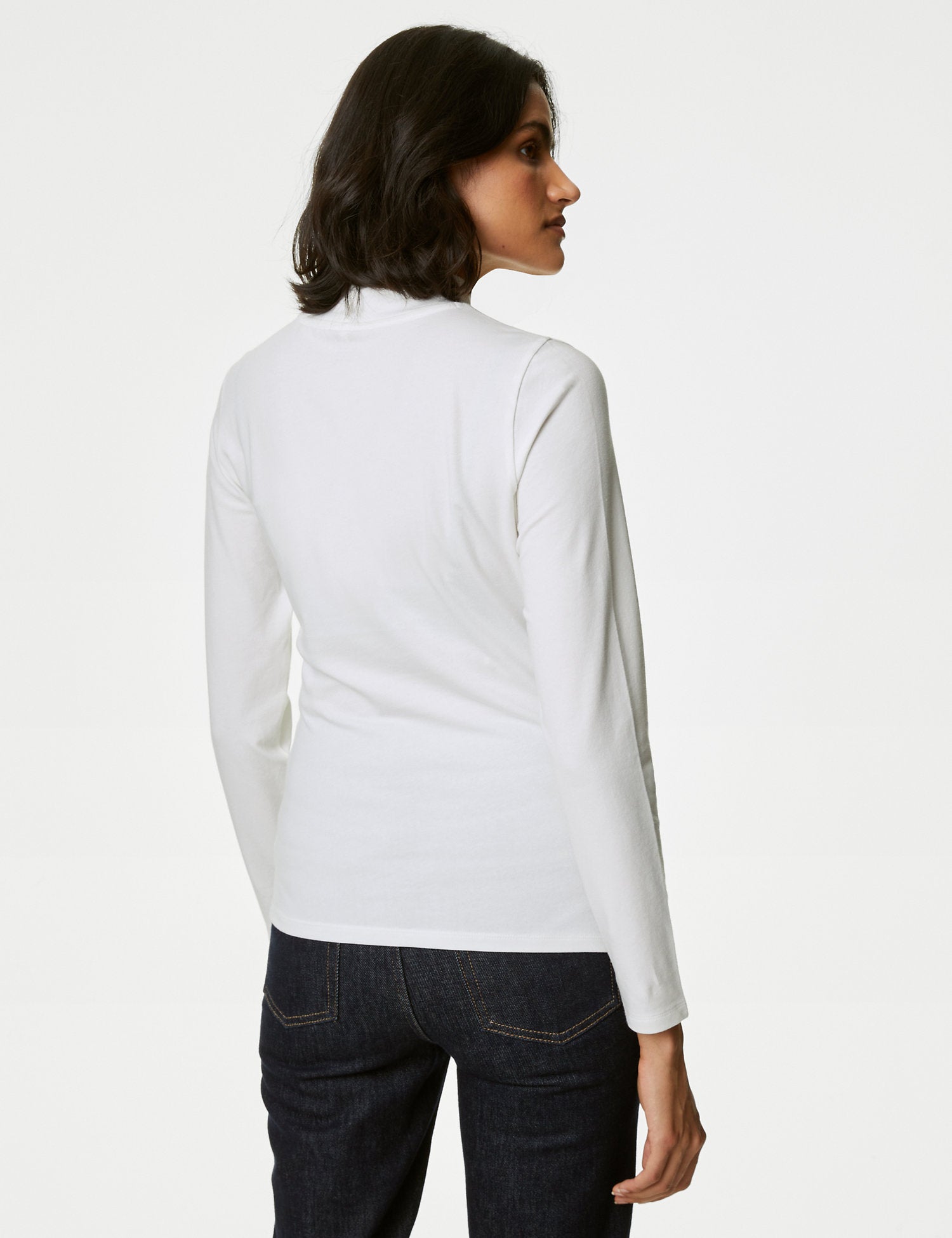 Camiseta básica manga larga cuello alto