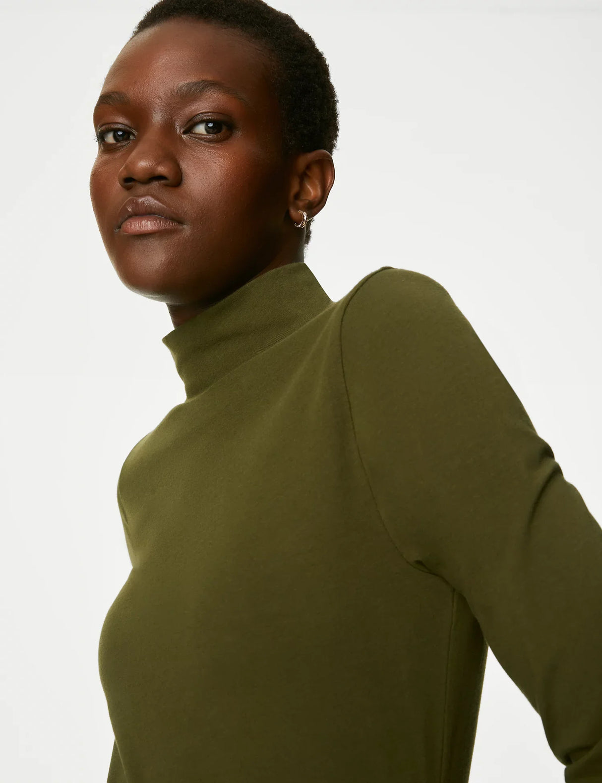 Camiseta básica manga larga cuello alto