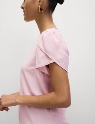 Blusa lisa de manga corta abullonada