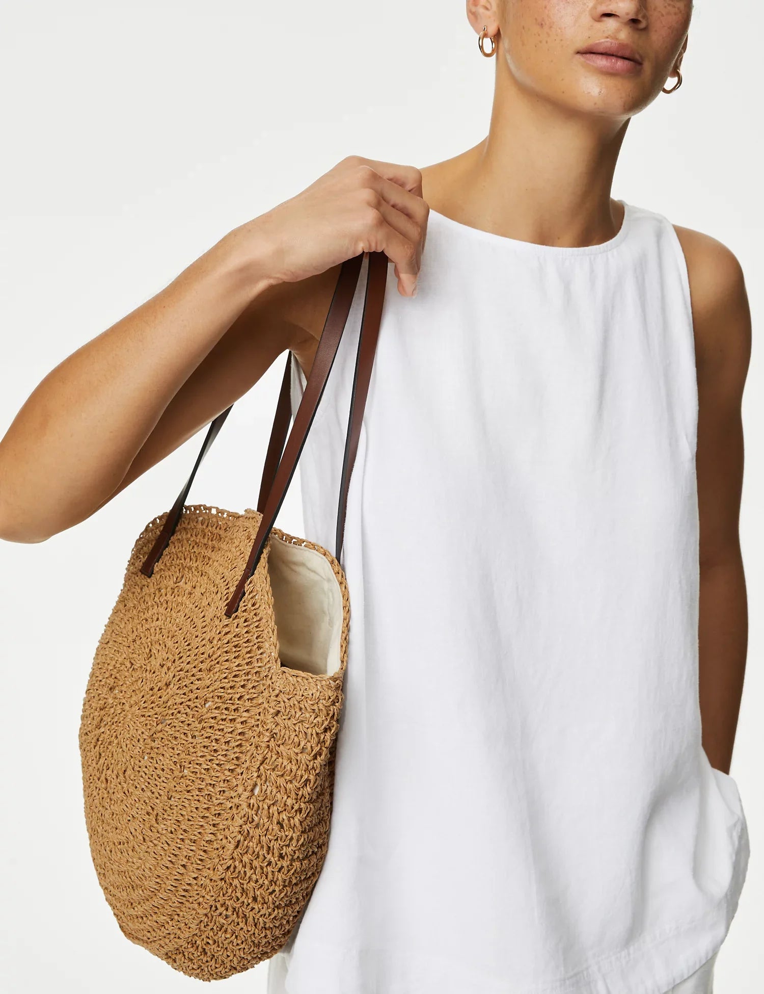 Blusa de lino sin mangas