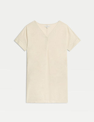 Vestido de lino de manga corta y escote pico