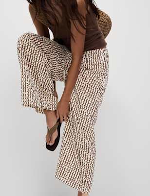 Pantalón pescador estampado de viscosa