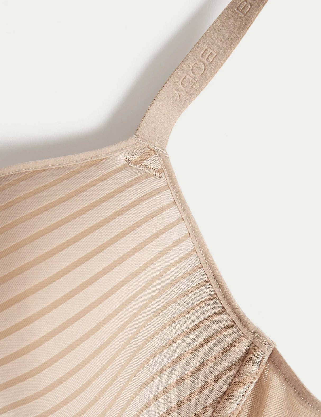 Sujetador con aro Body Spacer