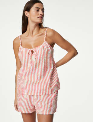 Pijama corto de rayas y tirantes