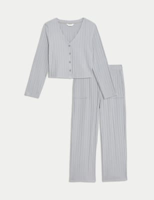 Pijama con top abotonado de manga larga