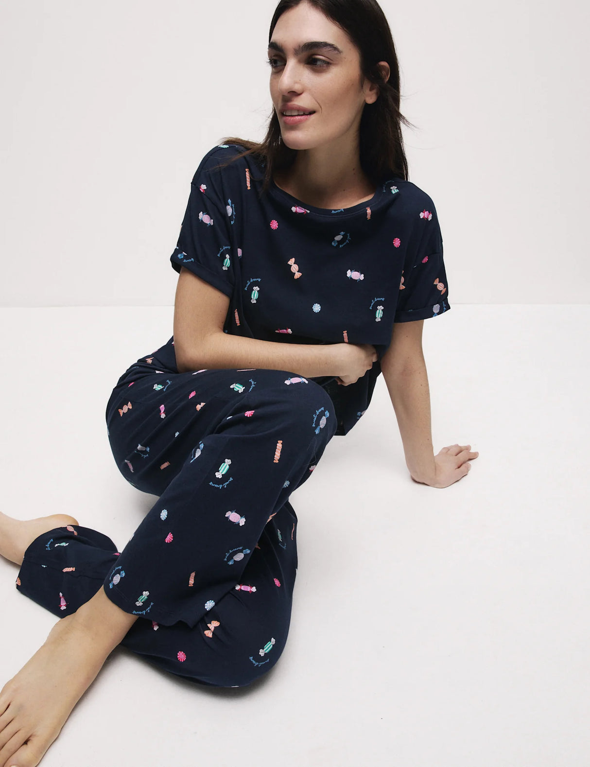 Pijama de manga corta con diseño FP