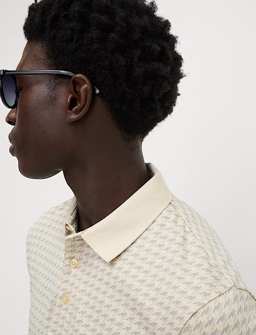 Polo de manga corta diseño Geo