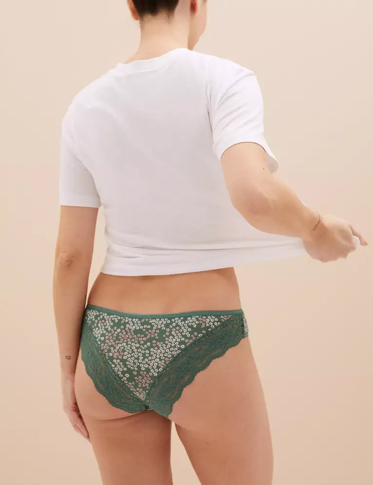 Pack 5 Brasileñas diseño con encaje