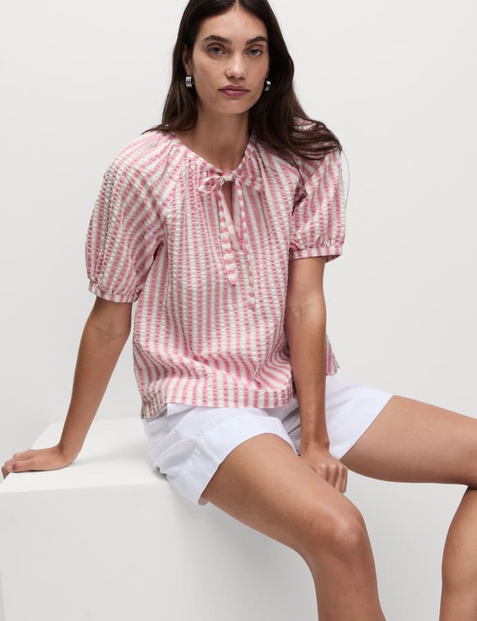 Blusa de rayas de manga corta