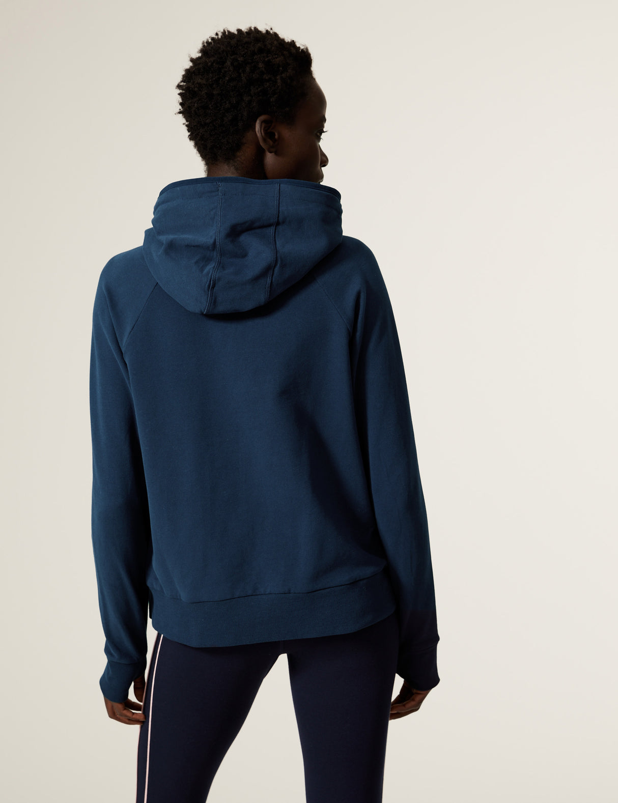 Chaqueta chándal capucha