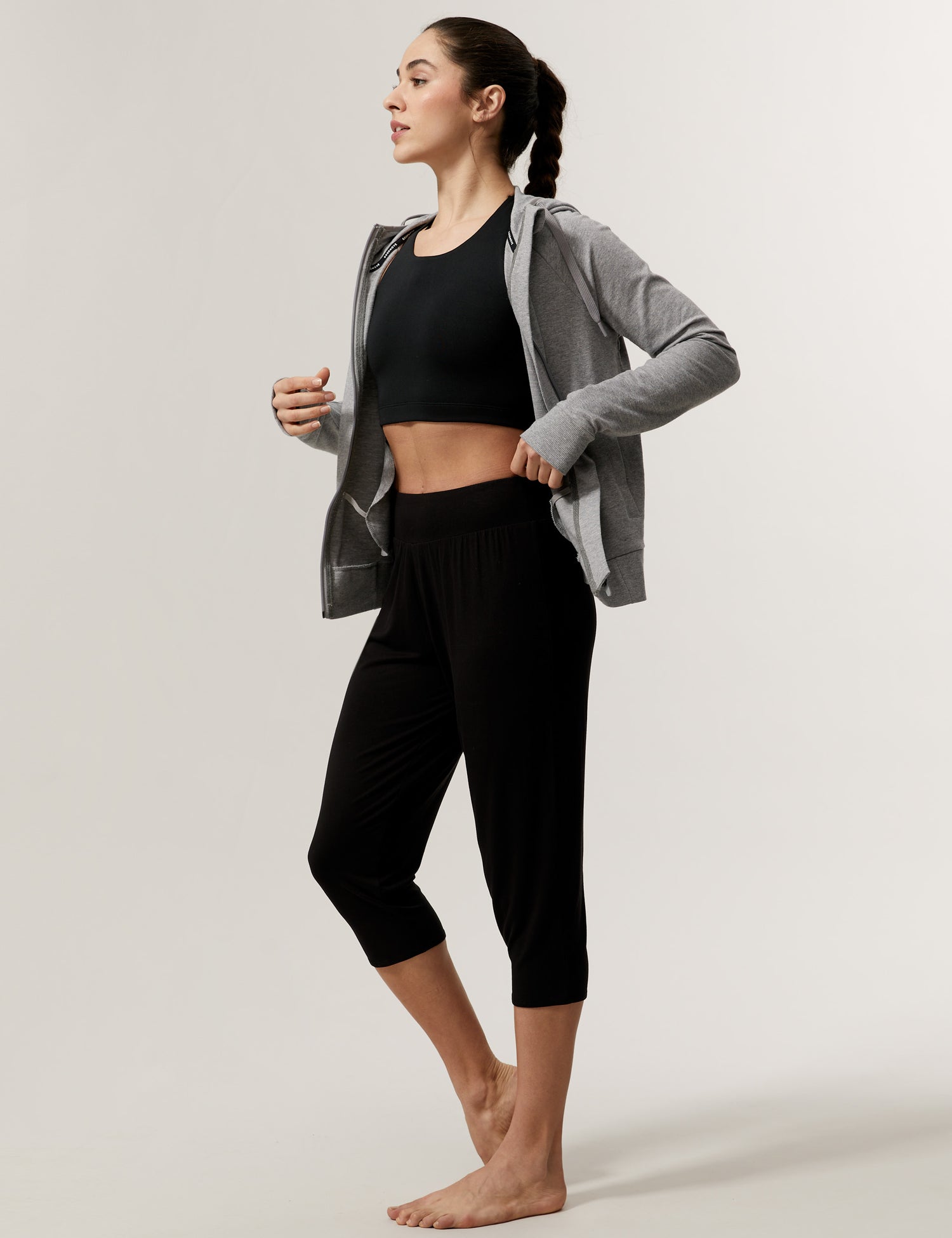 Chaqueta chándal capucha