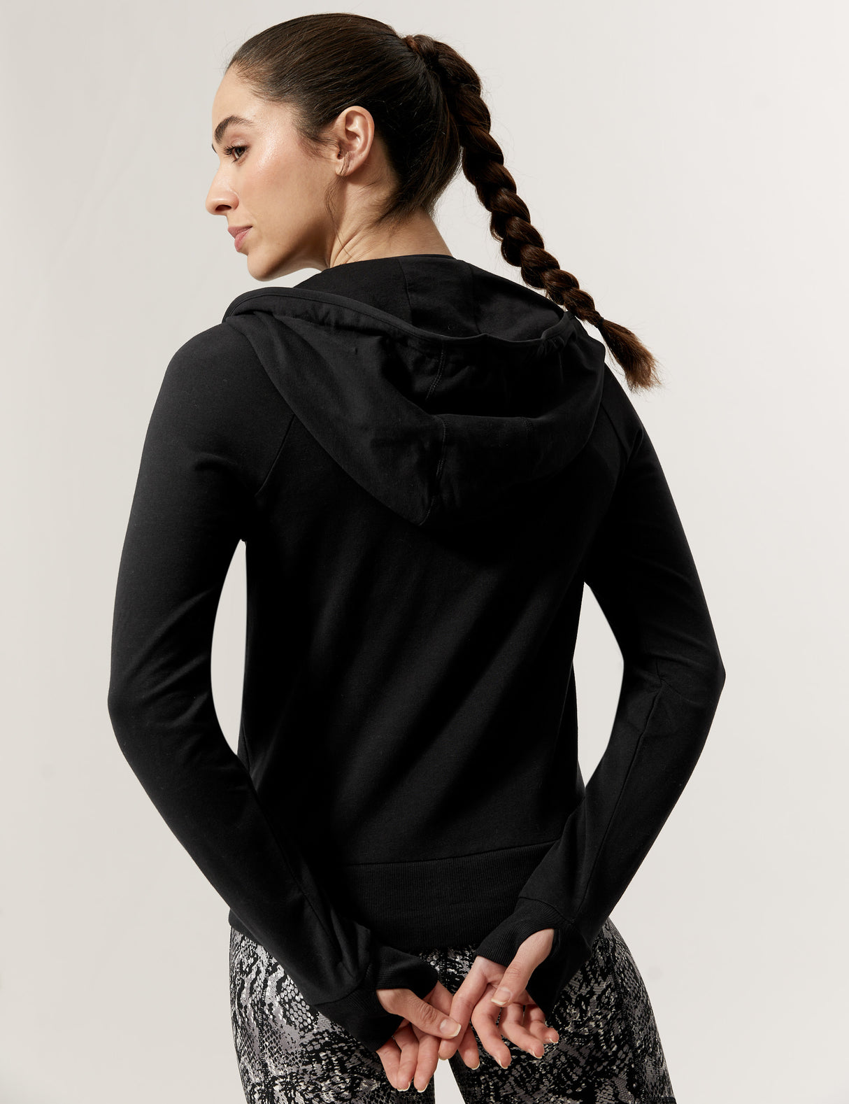 Chaqueta chándal capucha