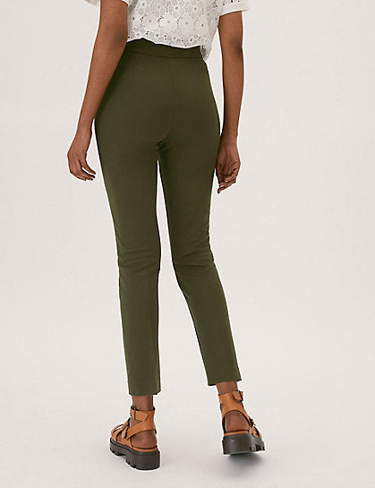 Pantalón punto slim