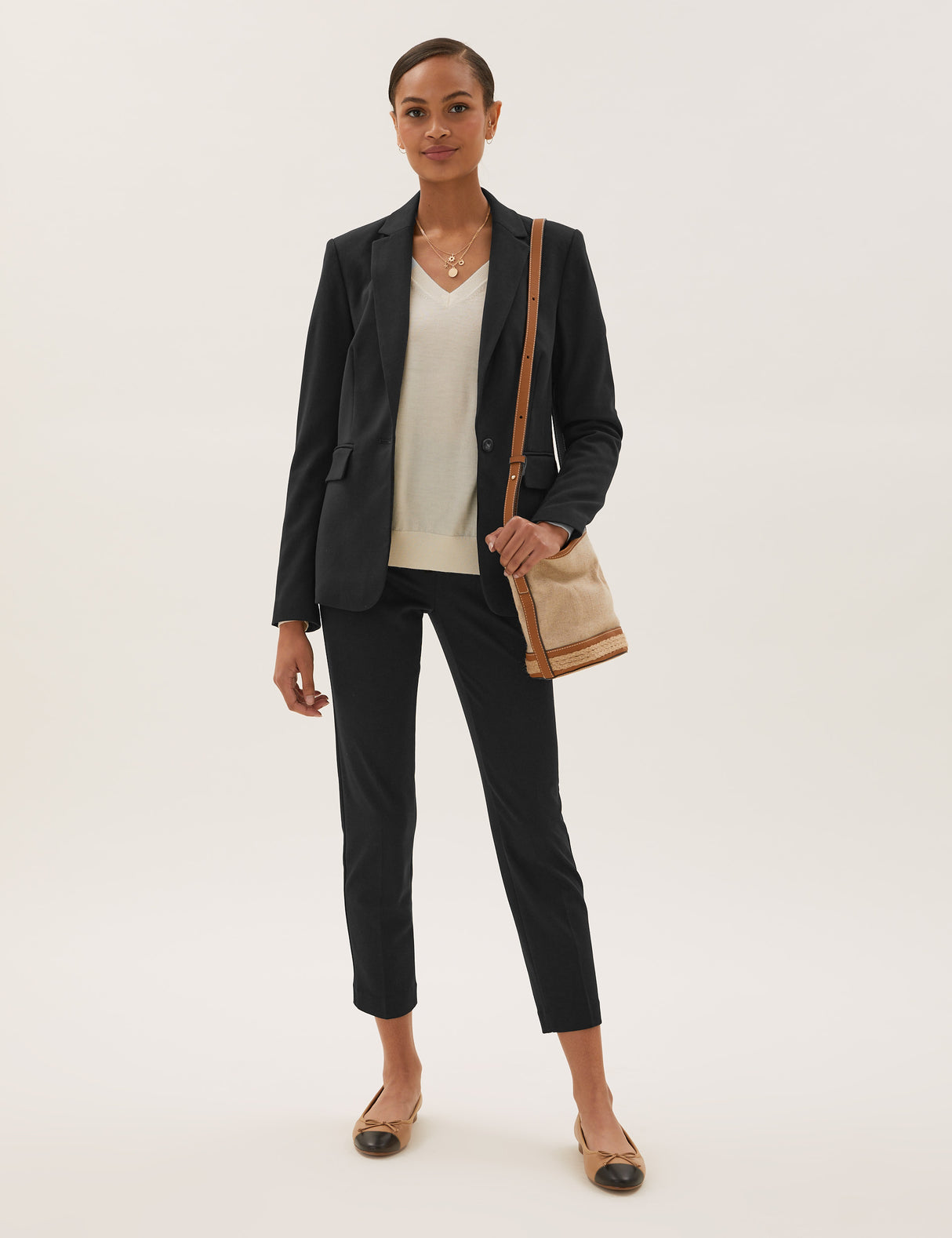 Pantalón punto slim