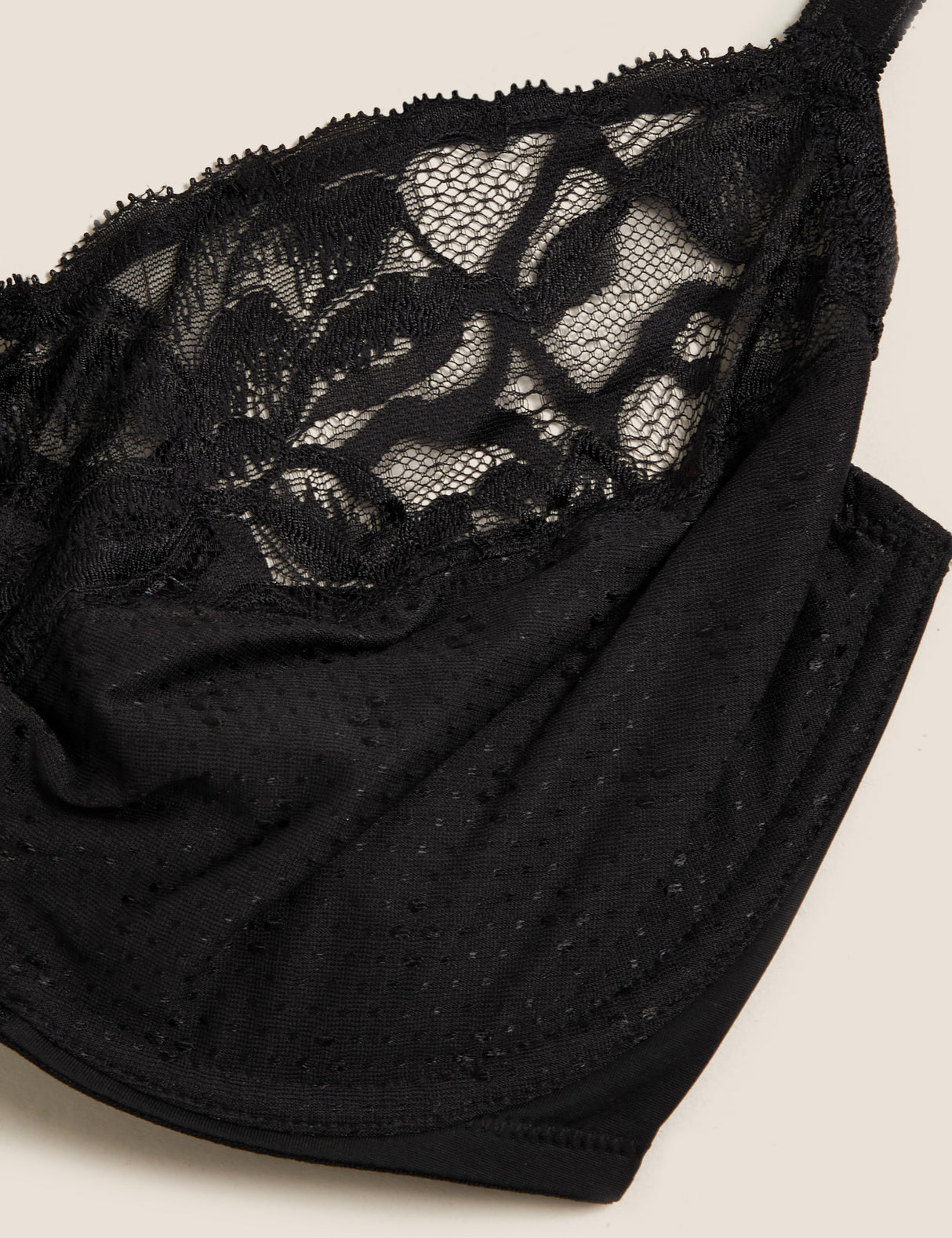 Sujetador reductor con encaje