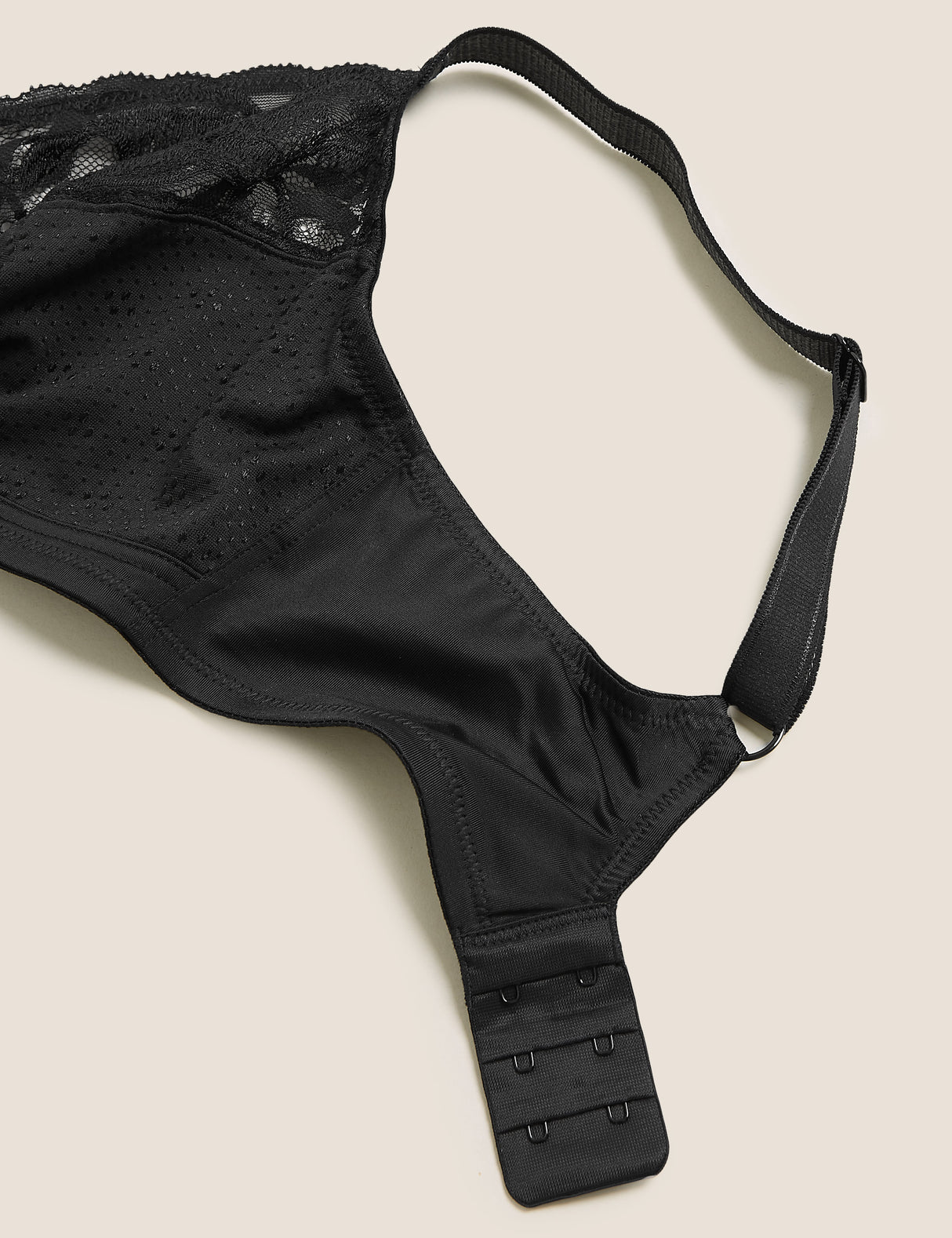 Sujetador sin aro encaje