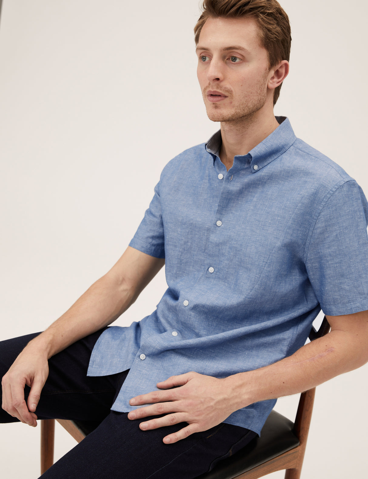 Camisa de lino manga corta  lisa