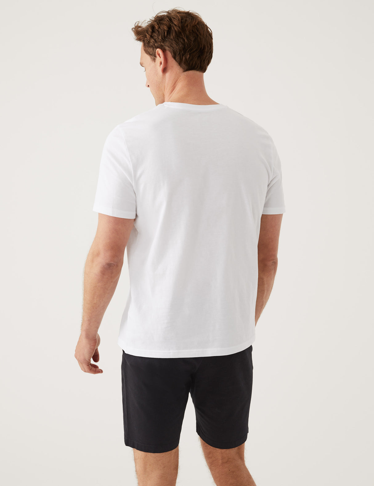 Camiseta cuello pico lisa manga corta