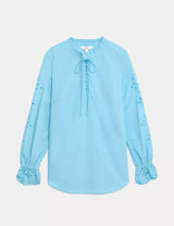Blusa mangas largas bordadas