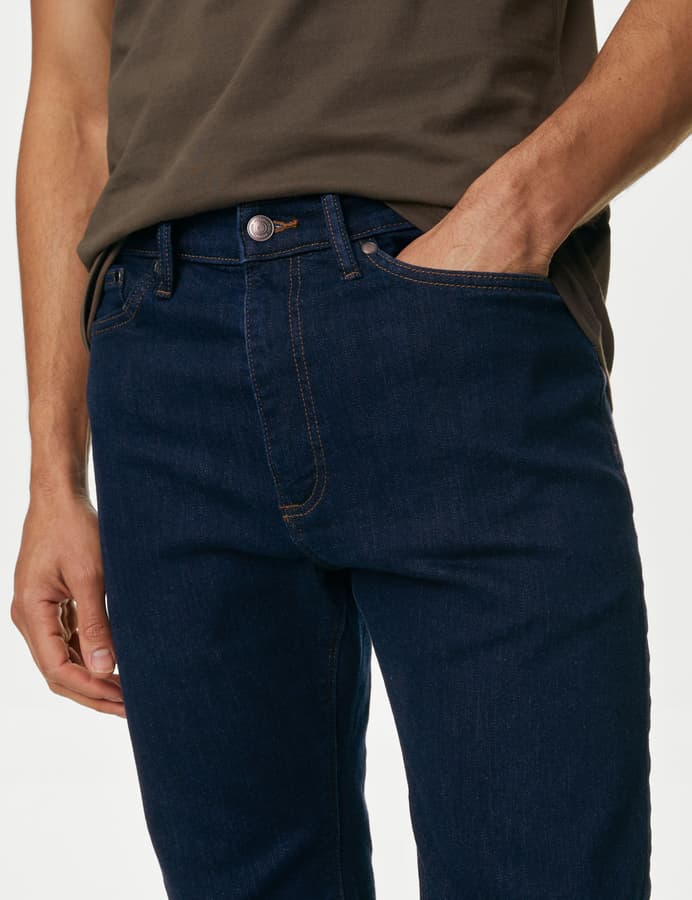 Pantalón elástico de corte recto