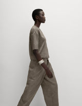 Top de manga corta con estampado en relieve