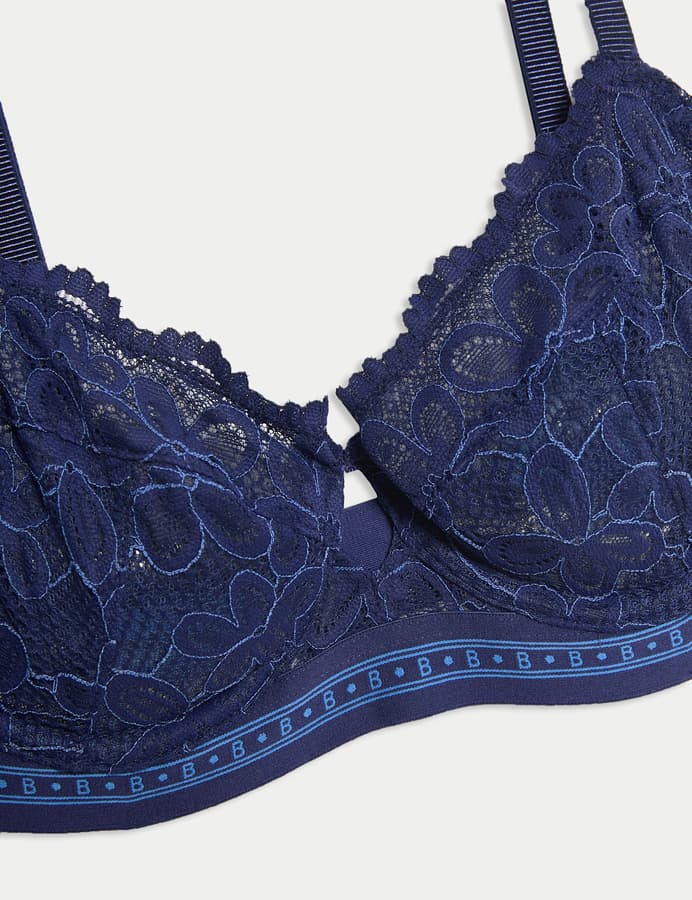 Sujetador con aro de encaje y corte Balcony