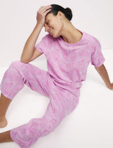 Pijama de diseño con  manga corta y pantalón pesquero FP