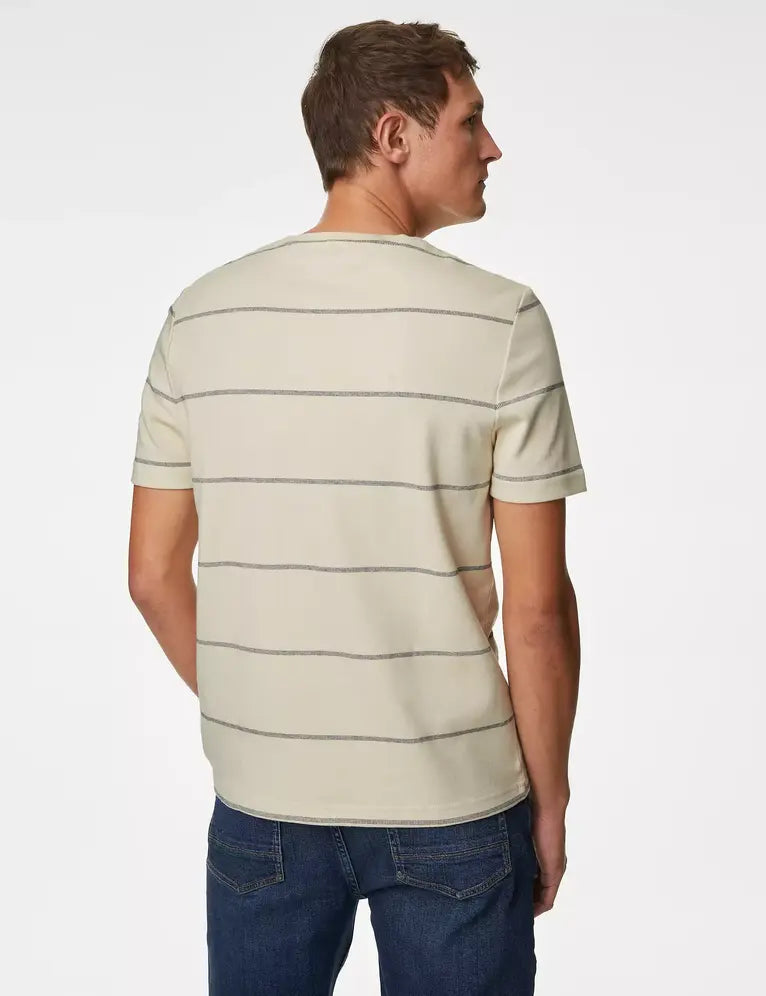 Camiseta de manga corta a rayas
